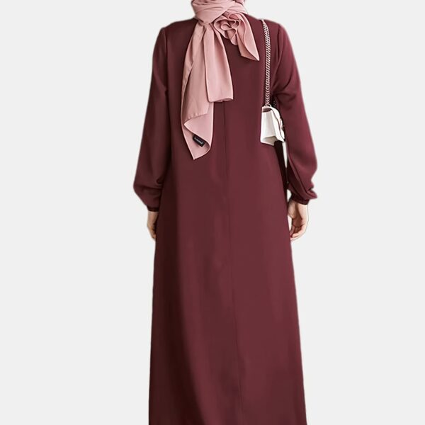 Effortless elegance in our Casablanca Maroon Abaya Dress. A rich maroon abaya dress, perfect for any occasion.