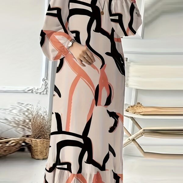 Newness Casablanca Geometric Tunic Dress: A stylish geometric print dress perfect for any occasion.