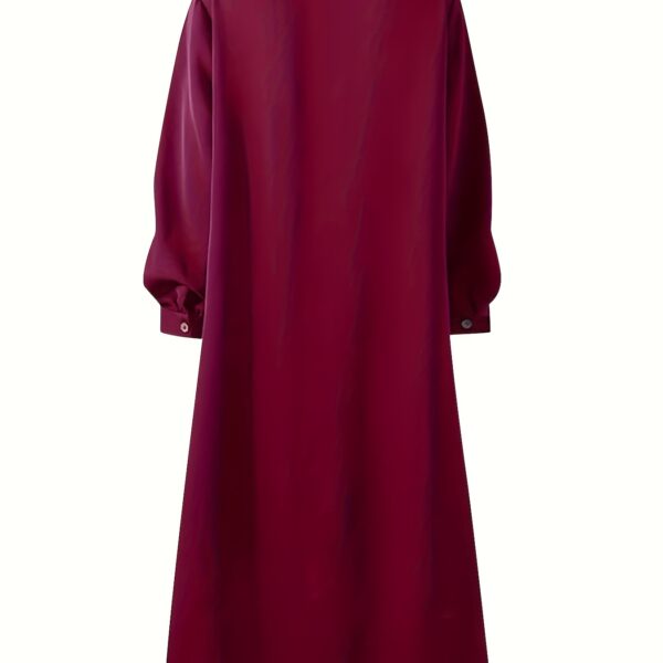 Elegant and comfortable Everyday Abaya Dress from Newness. Perfect for any occasion.