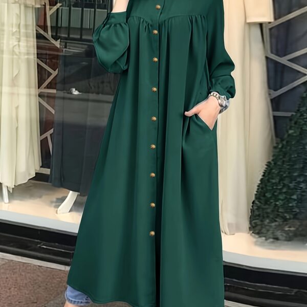 Elegant and comfortable Everyday Abaya Dress from Newness. Perfect for any occasion.
