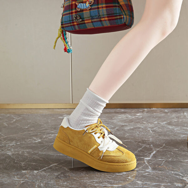 Newness Coastal Breeze Blue Sneakers: Effortlessly stylish blue sneakers perfect for any occasion.