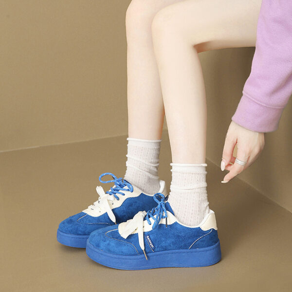 Newness Coastal Breeze Blue Sneakers: Effortlessly stylish blue sneakers perfect for any occasion.