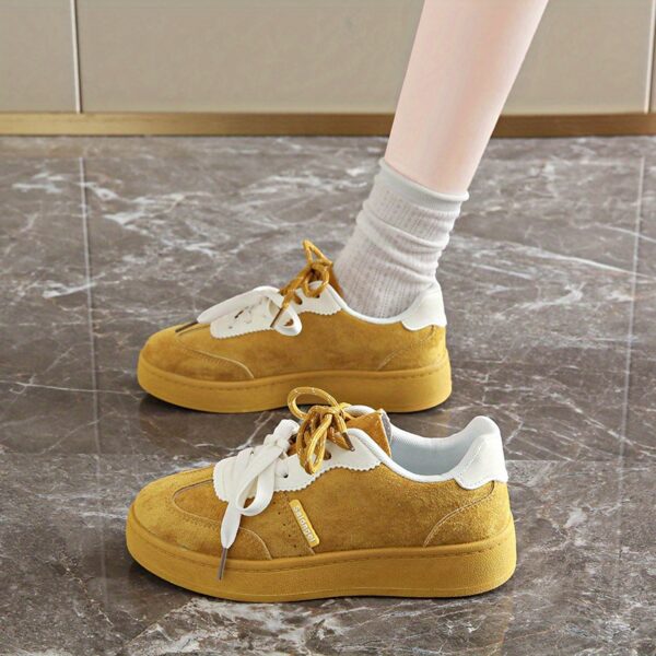 Newness Coastal Breeze Blue Sneakers: Effortlessly stylish blue sneakers perfect for any occasion.