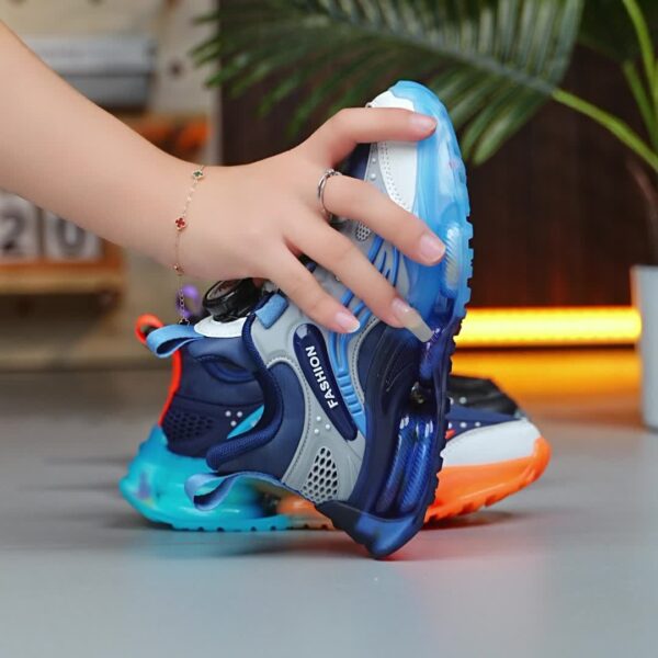 Newness Velocity Boys' Sports Shoes: Breathable, stylish athletic shoes perfect for active kids. Available in a range of sizes.