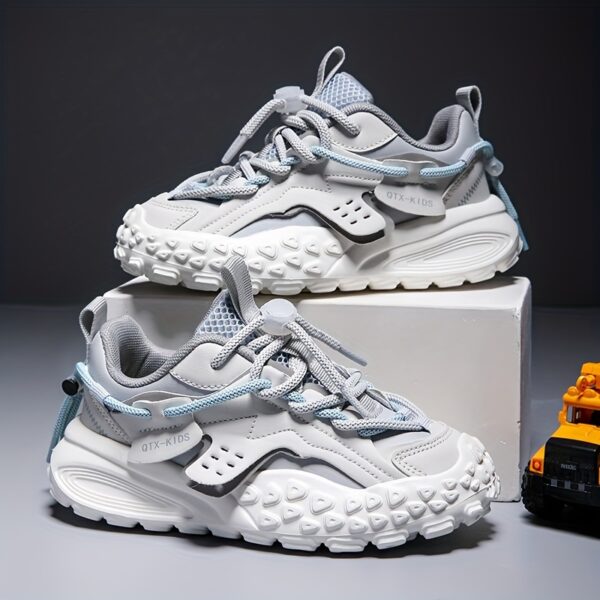 Newness Explorer Boy's Chunky Sneakers: Stylish and comfortable chunky sneakers for boys, perfect for active play. Durable design in a trendy color.