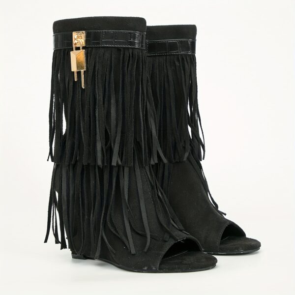 Newness Desert Bloom Fringe Booties Brown suede booties with fringe detailing perfect for fall and winter