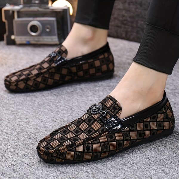 Newness Metropolitan Plaid Casual Loafers Comfortable and stylish plaid loafers perfect for everyday wear Versatile slip on design in a chic pattern