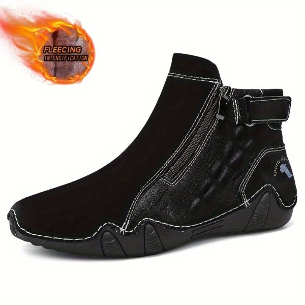 Newness Metropolitan Men's Zip-Up Boots: Stylish and comfortable men's zip-up boots, perfect for any occasion. Showcasing excellent craftsmanship and durable materials.