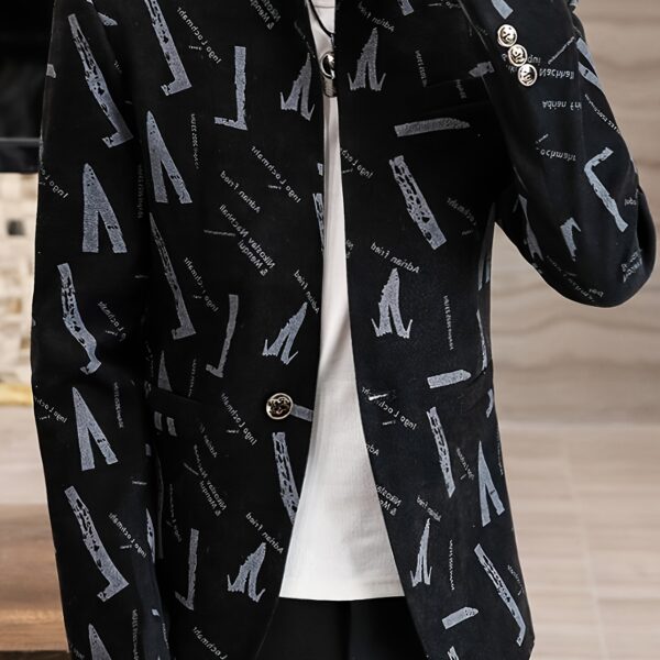 Cairo Nights Geometric Print Blazer by Newness. A modern, sophisticated blazer featuring a striking geometric print, perfect for any occasion.