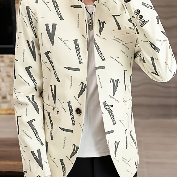 Cairo Nights Geometric Print Blazer by Newness. A modern, sophisticated blazer featuring a striking geometric print, perfect for any occasion.