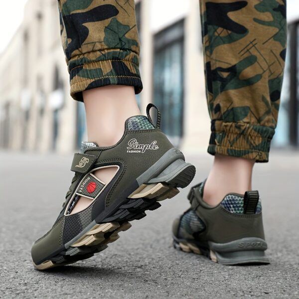 Stylish and comfortable Stealth Camo Kids' sneakers in camouflage print, perfect for boys and girls. Newness kids' shoe collection.