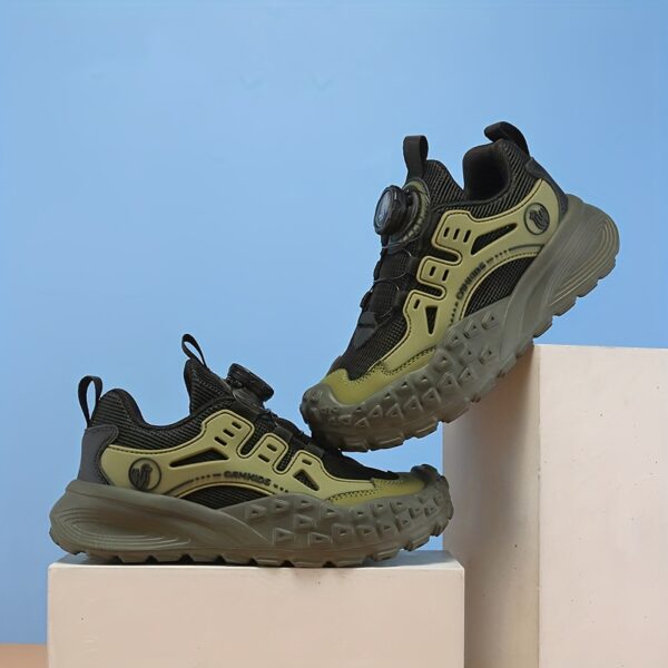 CAMKIDS boys' mesh sneakers in stylish design, perfect for all-season adventures. Breathable and comfortable for active kids.
