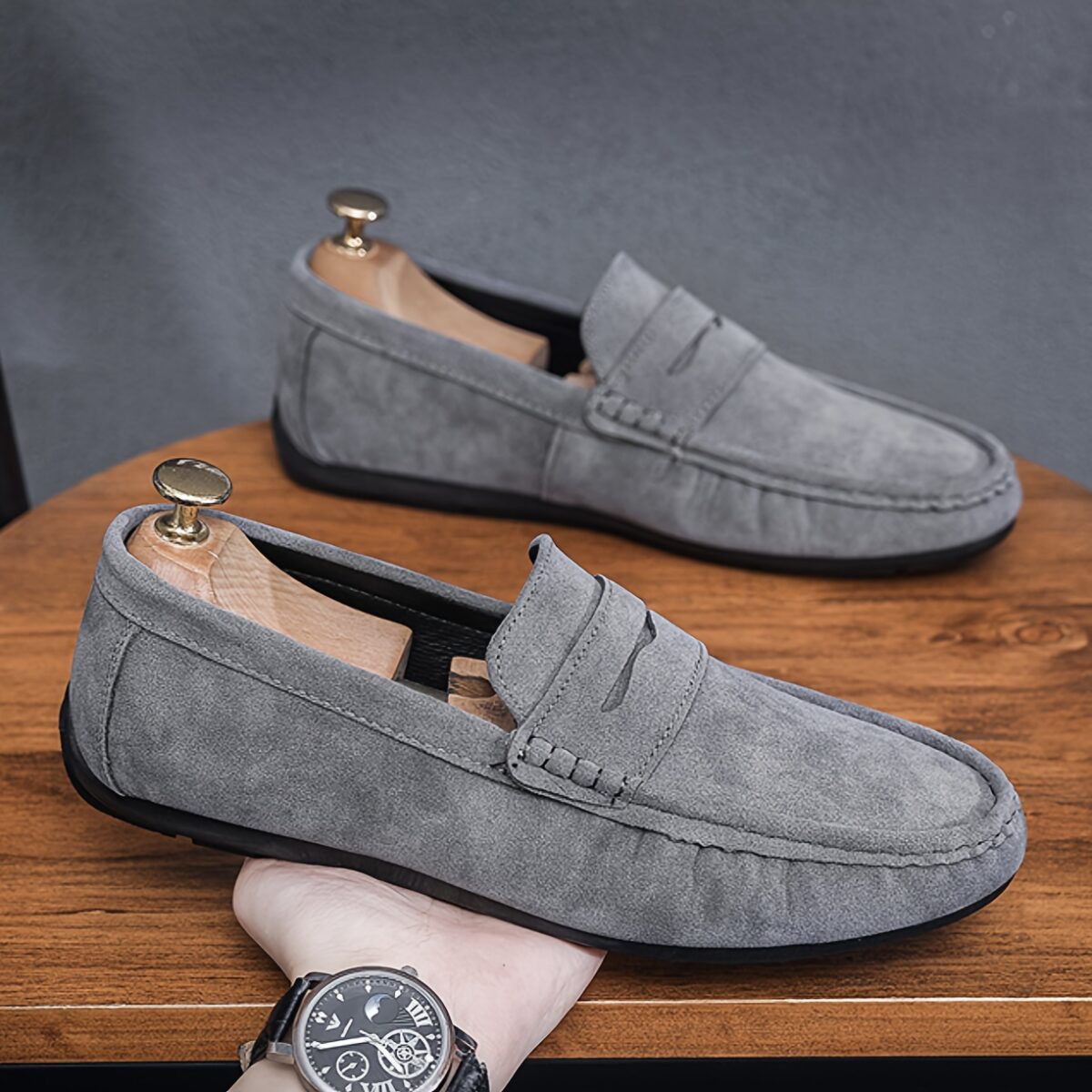 Newness Metropolitan Mens Grey Loafers Effortlessly chic grey loafers perfect for any occasion