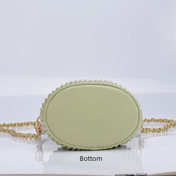 Newness Chic Pleated Drawstring Bag: Versatile and chic pleated bag, perfect for any occasion.