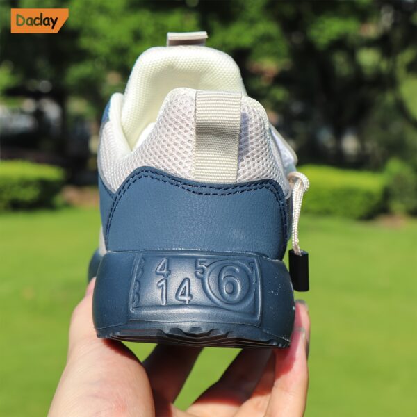 Stylish and comfortable DACLAY striped breathable boys' casual sneakers, perfect for all seasons. These shoes offer superior comfort and breathability.