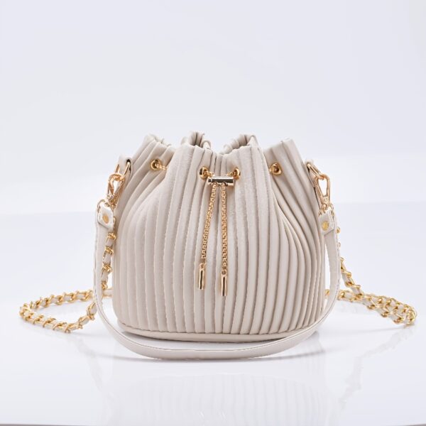 Newness Chic Pleated Drawstring Bag: Versatile and chic pleated bag, perfect for any occasion.
