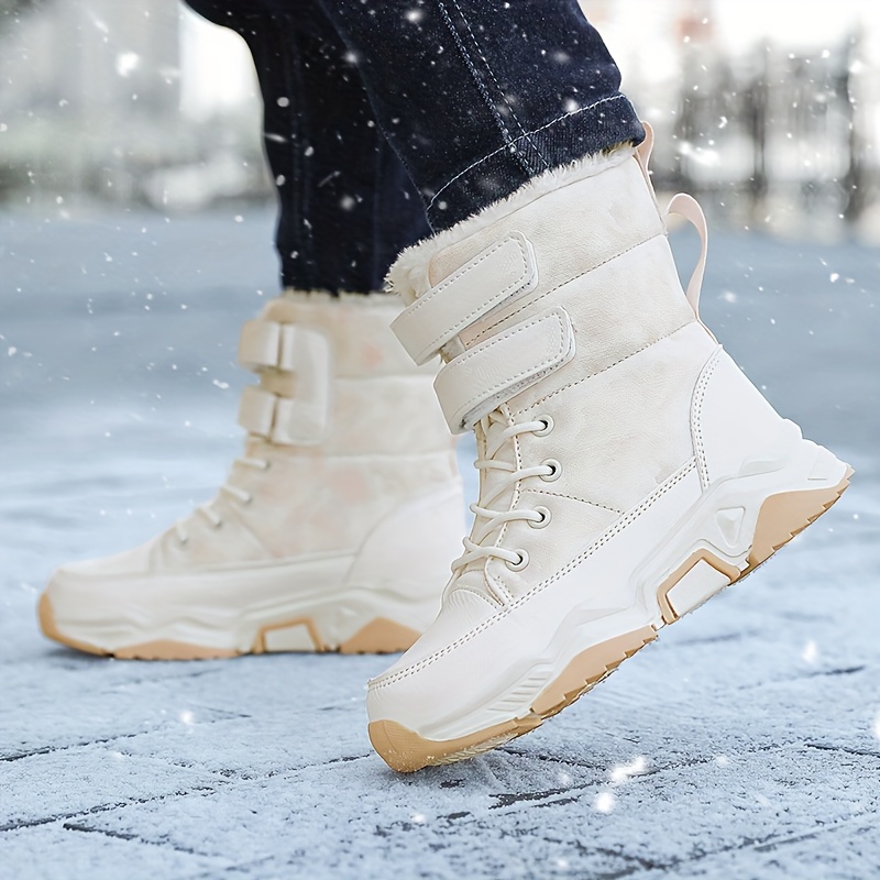 Stylish and warm Arctic Explorer Kids Winter Boots, perfect for snow, ice, and everyday wear. Children's boots in a fashionable design, providing excellent warmth and protection.