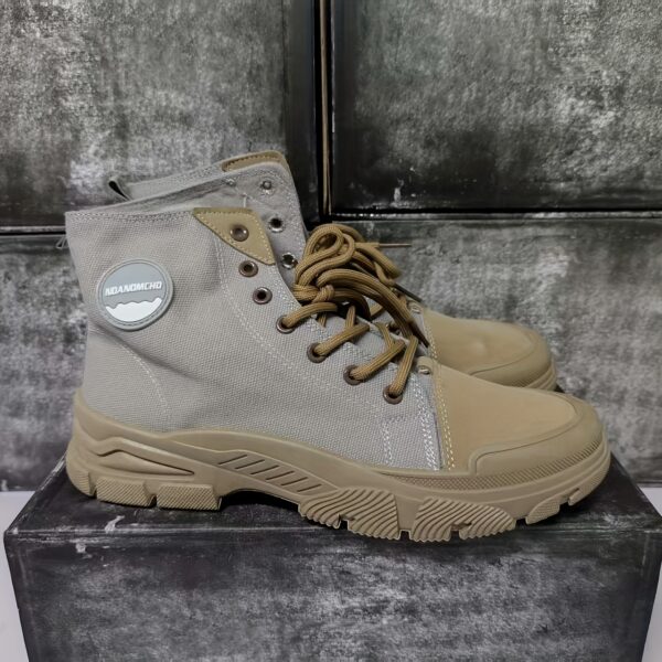 Newness Metropolitan Men's Canvas Work Boots: Durable canvas upper, comfortable lining, and PVC sole. Perfect for casual and outdoor wear.