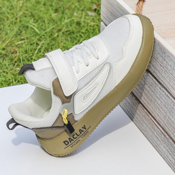 Stylish and comfortable DACLAY Kids' Sneakers for boys and girls. Breathable, non-slip, perfect for all seasons.