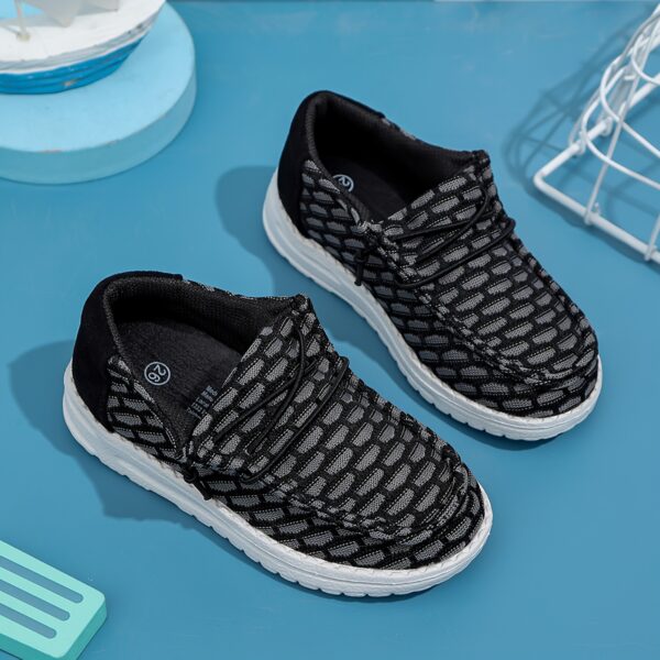 Newness Driftwood Plaid Boys' Casual Shoes - Stylish and comfortable plaid shoes for boys, perfect for everyday wear.