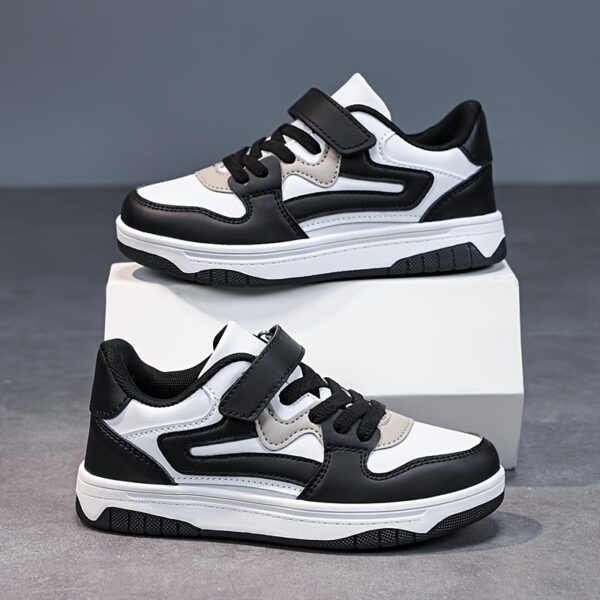 Newness Boys' Striped Low-Top Sneakers: Lightweight, breathable, and stylish striped sneakers perfect for play.