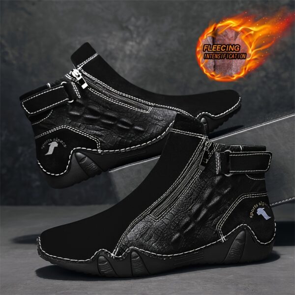 Newness Metropolitan Men's Zipper Boots: Stylish and comfortable men's zipper boots, perfect for the modern man.