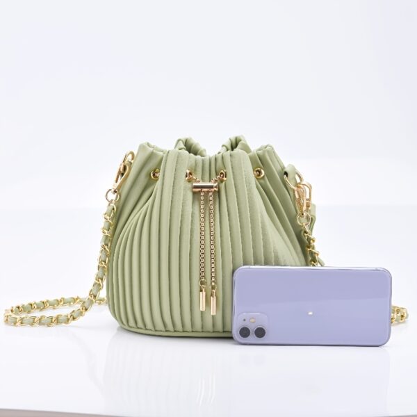 Newness Chic Pleated Drawstring Bag: Versatile and chic pleated bag, perfect for any occasion.
