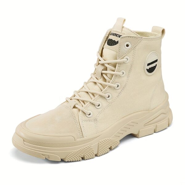 Newness Apex Men's High-Top Boots: Durable, breathable, high-top boots, perfect for any adventure. Showcasing superior craftsmanship and style.