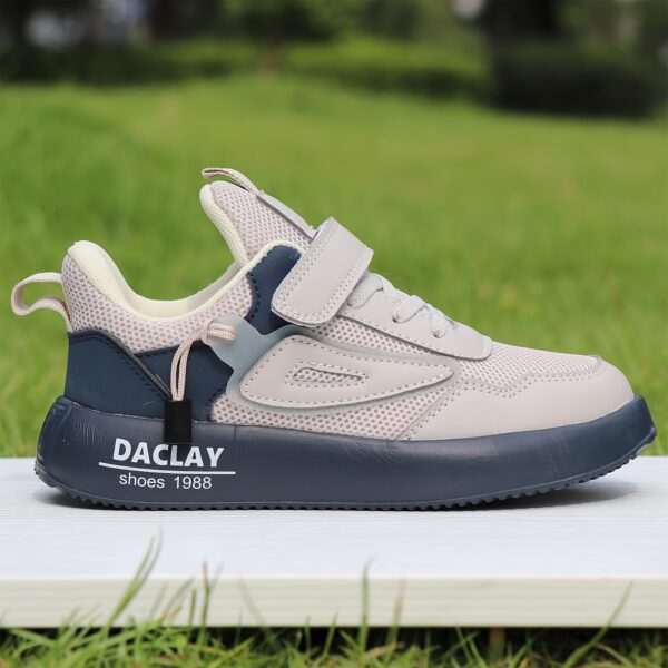 Stylish and comfortable WZRUISEN Kids' Sneakers, perfect for all seasons. Available in a range of colors and sizes.