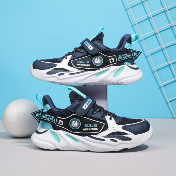Stylish striped mesh youth sneakers, perfect for active kids. Breathable and comfortable design in a trendy color scheme.