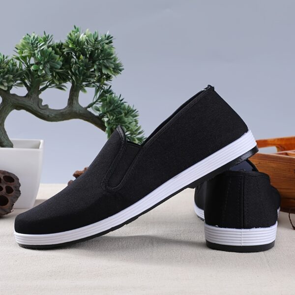 Newness Mens Slip On Loafers Breathable lightweight loafers perfect for any casual occasion Effortless style for the modern man