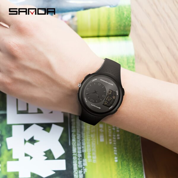 Newness Apex Digital Sports Watch: Sleek black digital watch with multiple features, perfect for any activity.