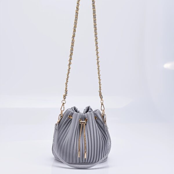 Newness Chic Pleated Drawstring Bag: Versatile and chic pleated bag, perfect for any occasion.