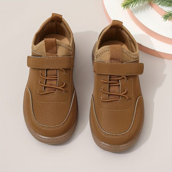 Stylish and comfortable boys' sneakers in Newness's latest collection, perfect for everyday wear and playdates.
