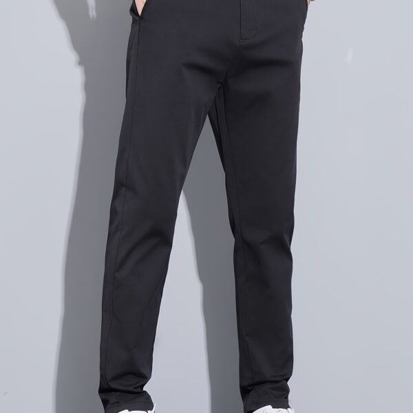 Newness Dubai Luxe Men's Straight-Leg Pants: Elevate your style with these comfortable, modern-fit pants.