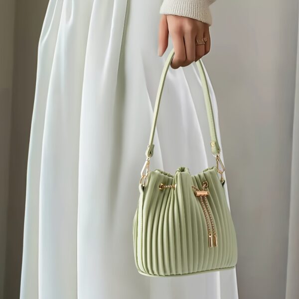 Newness Chic Pleated Drawstring Bag: Versatile and chic pleated bag, perfect for any occasion.