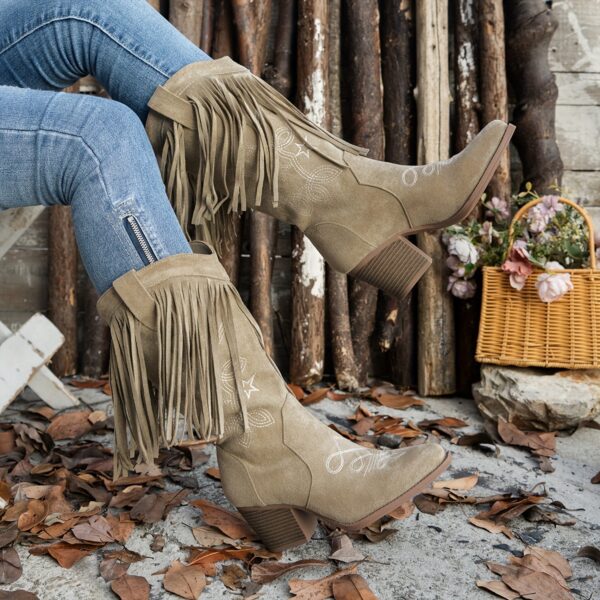 Newness Desert Bloom Cowboy Boots Elevate your style with these stunning handcrafted boots featuring intricate detailing and a comfortable fit Perfect for adding a touch of western flair to any outfit