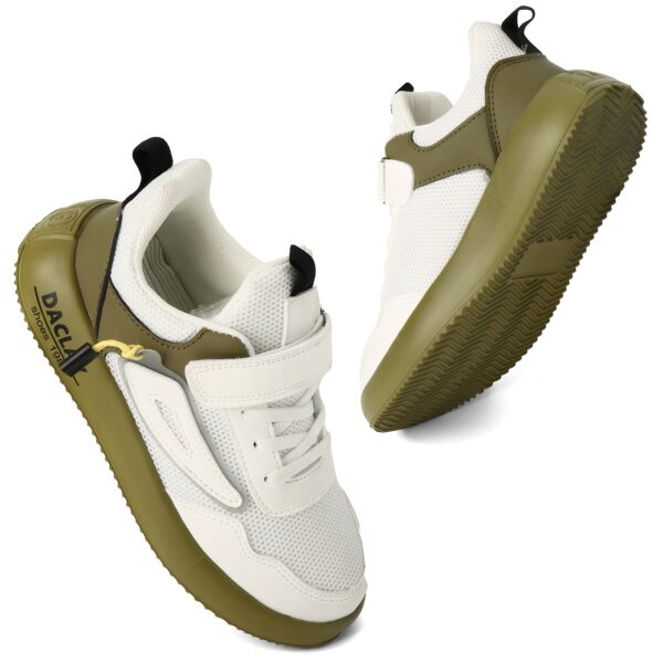 Stylish and comfortable DACLAY Kids' Sneakers for boys and girls. Breathable, non-slip, perfect for all seasons.