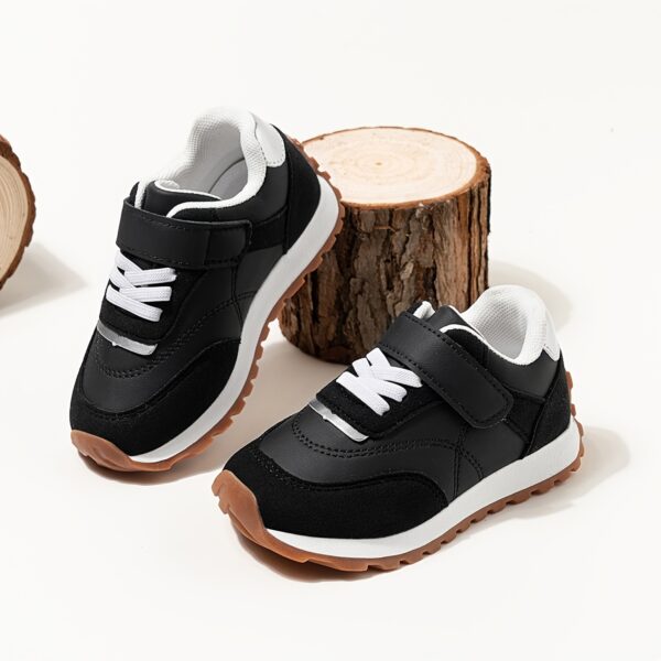 Stylish and comfortable Newness Stride Rite Kids' Sneakers in white, perfect for school, playdates, and everyday adventures.