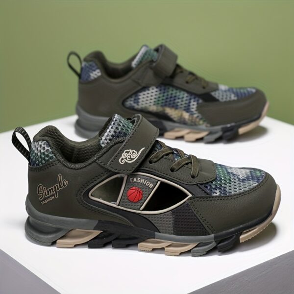 Stylish and comfortable Stealth Camo Kids' sneakers in camouflage print, perfect for boys and girls. Newness kids' shoe collection.