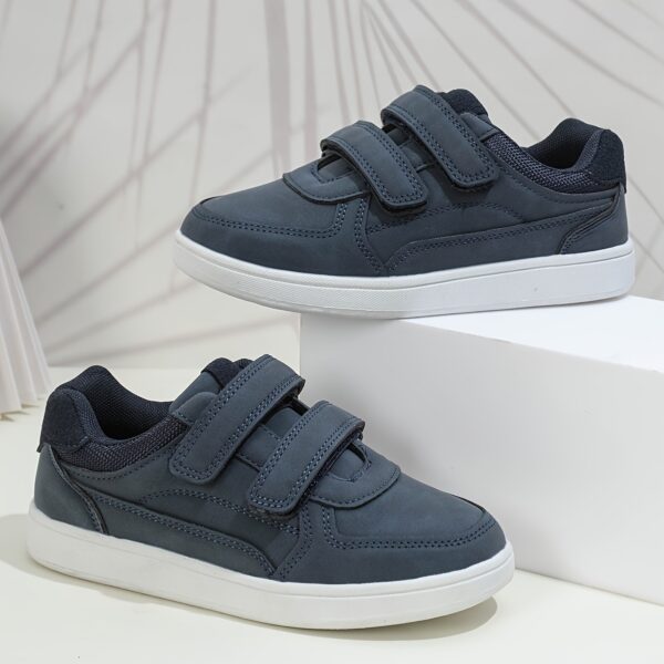 Stride Rite Boys' Sneakers from Newness: All-day comfort and style for active boys. Durable, stylish sneakers perfect for play and everyday wear.
