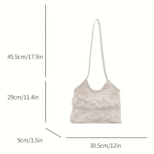 Newness Casablanca Lace Tote Bag: A stunning white lace tote bag, perfect for everyday use or travel. Showcases intricate lace detailing and roomy interior.
