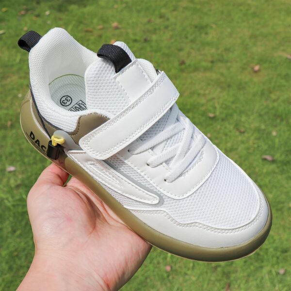Stylish and comfortable WZRUISEN Kids' Sneakers, perfect for all seasons. Available in a range of colors and sizes.