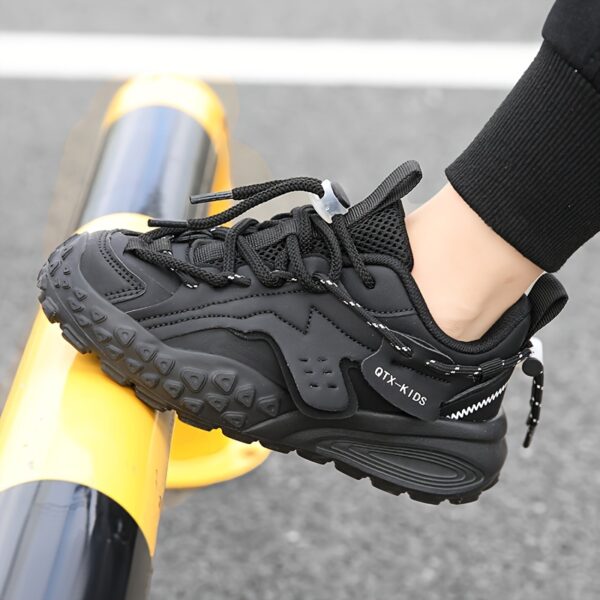 Newness Explorer Boy's Chunky Sneakers: Stylish and comfortable chunky sneakers for boys, perfect for active play. Durable design in a trendy color.