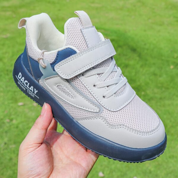 Stylish and comfortable WZRUISEN Kids' Sneakers, perfect for all seasons. Available in a range of colors and sizes.