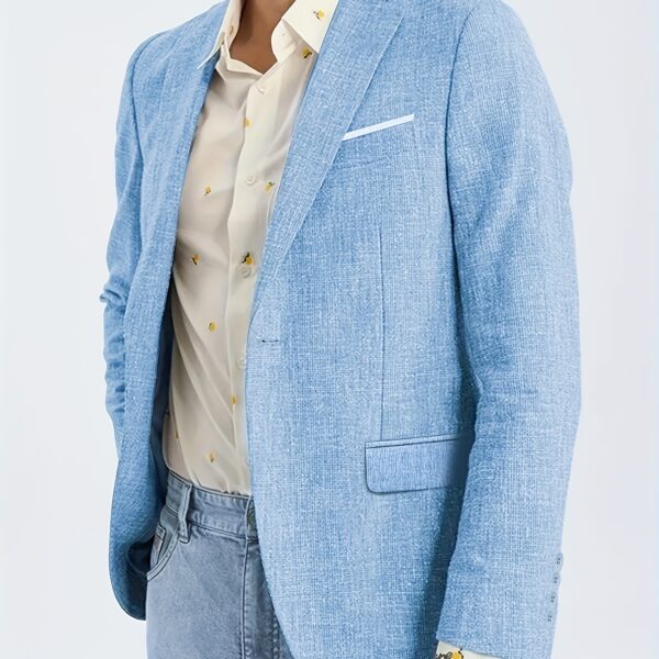 The Newness Riviera Men's Casual Blazer: A lightweight, versatile spring/fall blazer in a stylish design.