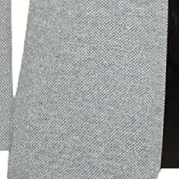 Newness Metropolitan Men's Tweed Blazer in luxurious tweed fabric, perfect for spring and fall. Model wears a classic men's blazer, ideal for smart casual or formal events.