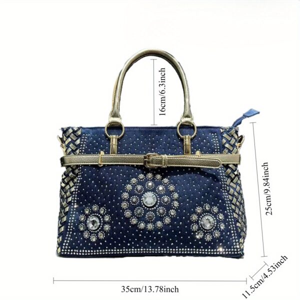 Newness Celestial Sparkle Rhinestone Crossbody Bag: Elevate your style with this dazzling rhinestone-embellished crossbody bag. Modern design meets luxurious sparkle.