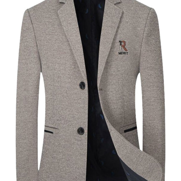 Newness Metropolitan Men's Tweed Blazer in luxurious tweed fabric, perfect for spring and fall. Model wears a classic men's blazer, ideal for smart casual or formal events.