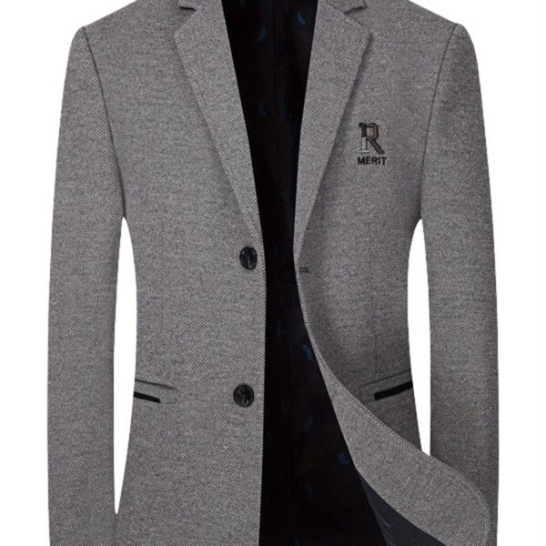 Newness Metropolitan Men's Tweed Blazer in luxurious tweed fabric, perfect for spring and fall. Model wears a classic men's blazer, ideal for smart casual or formal events.